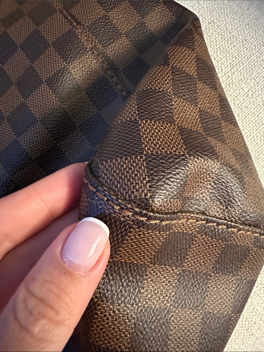 Like New  Louis Vuitton Portobello Damier Purse Excellent Condition - Picture 7 of 10